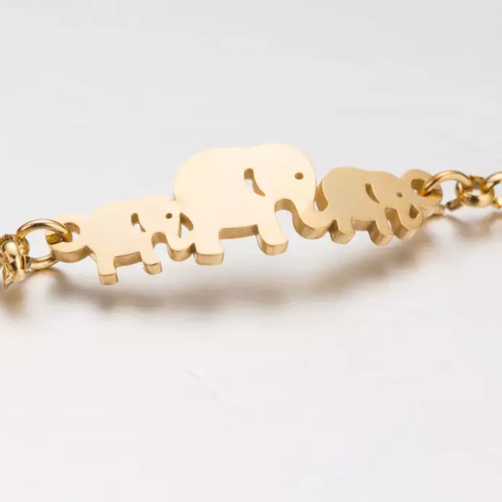 14k Gold Elephant Family Bracelet